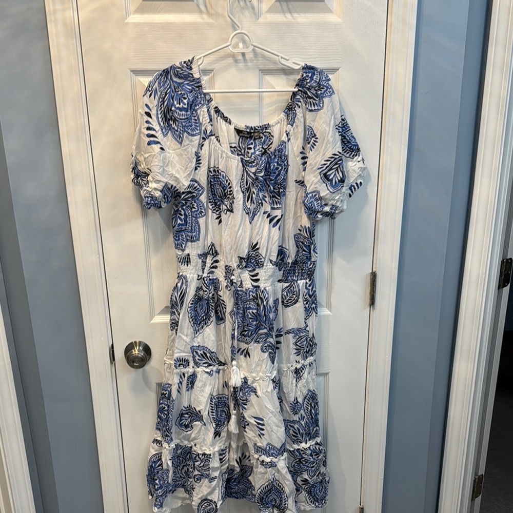 Mlle Gabrielle Blue and White Puff Sleeve Midi Dress